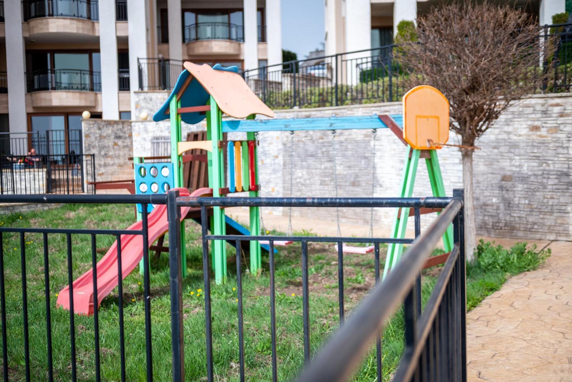 Queen'S Garden Balchik Apartment מראה חיצוני תמונה