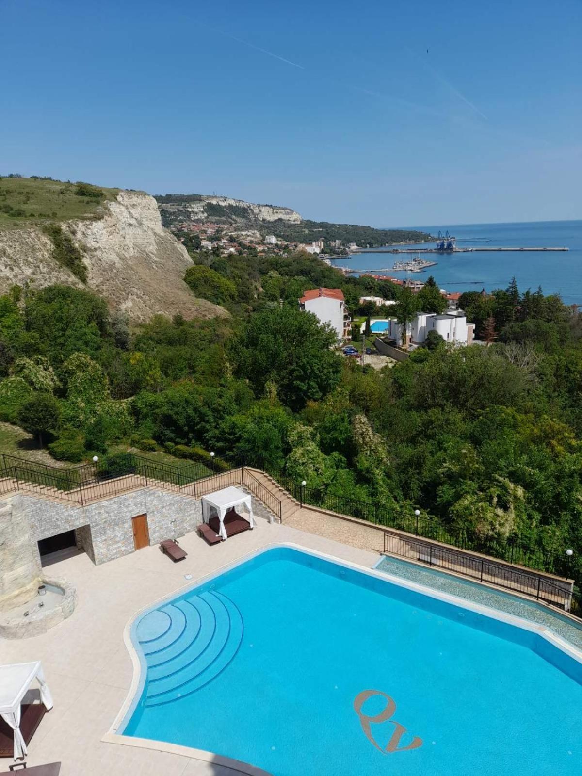 Queen'S Garden Balchik Apartment מראה חיצוני תמונה