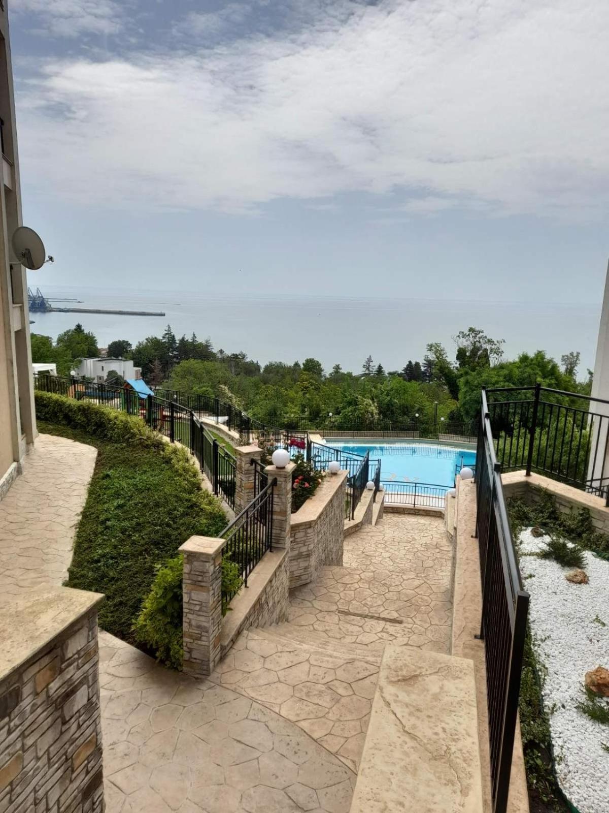 Queen'S Garden Balchik Apartment מראה חיצוני תמונה